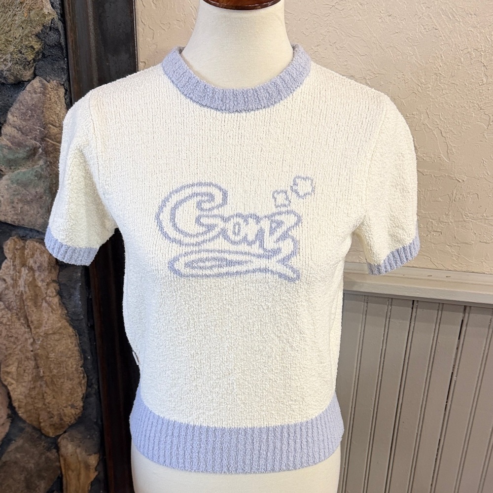 Women's White and Purple Graphic Knit Top